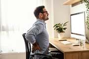 کمردرد  علل، علائم و درمان در طب ایرانی 